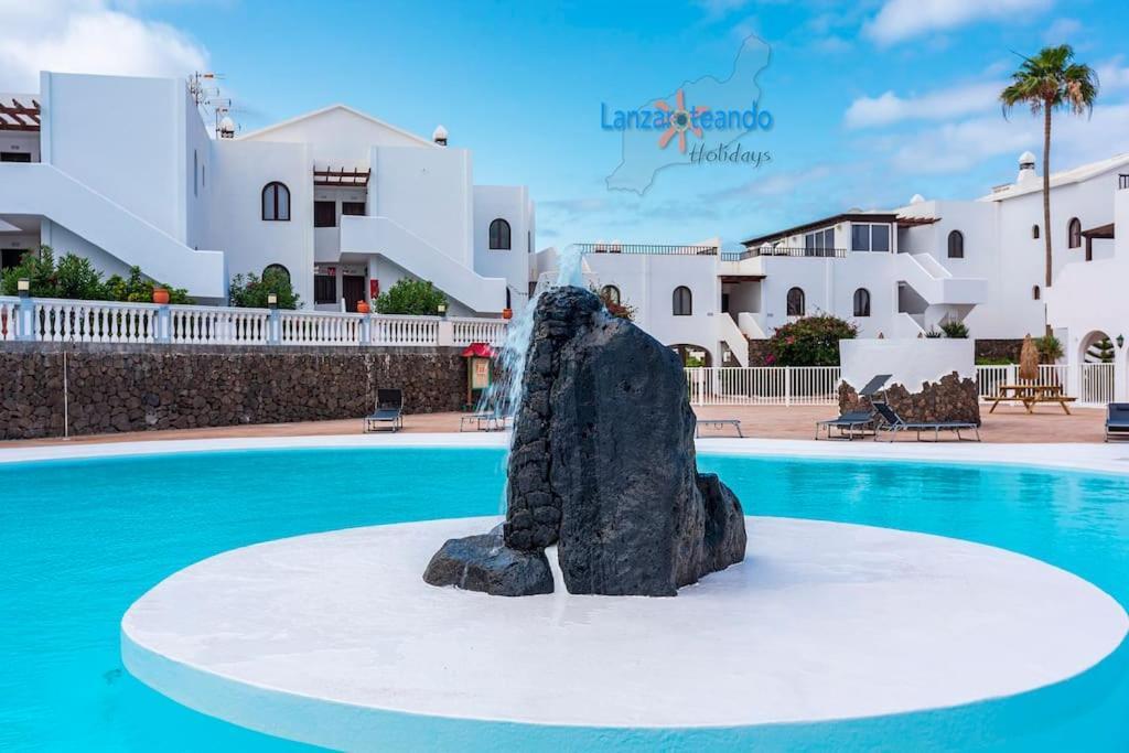 Kiara Vivienda Vacacional Costa Teguise Exterior photo